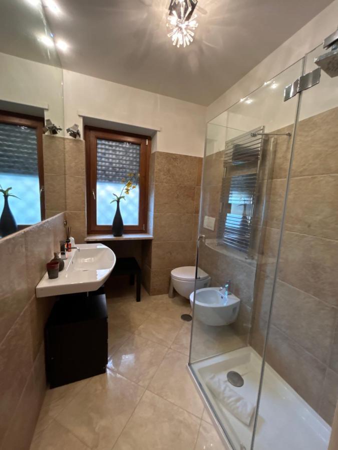 Carpegna Luxury Apt With Terrace Rome Bagian luar foto