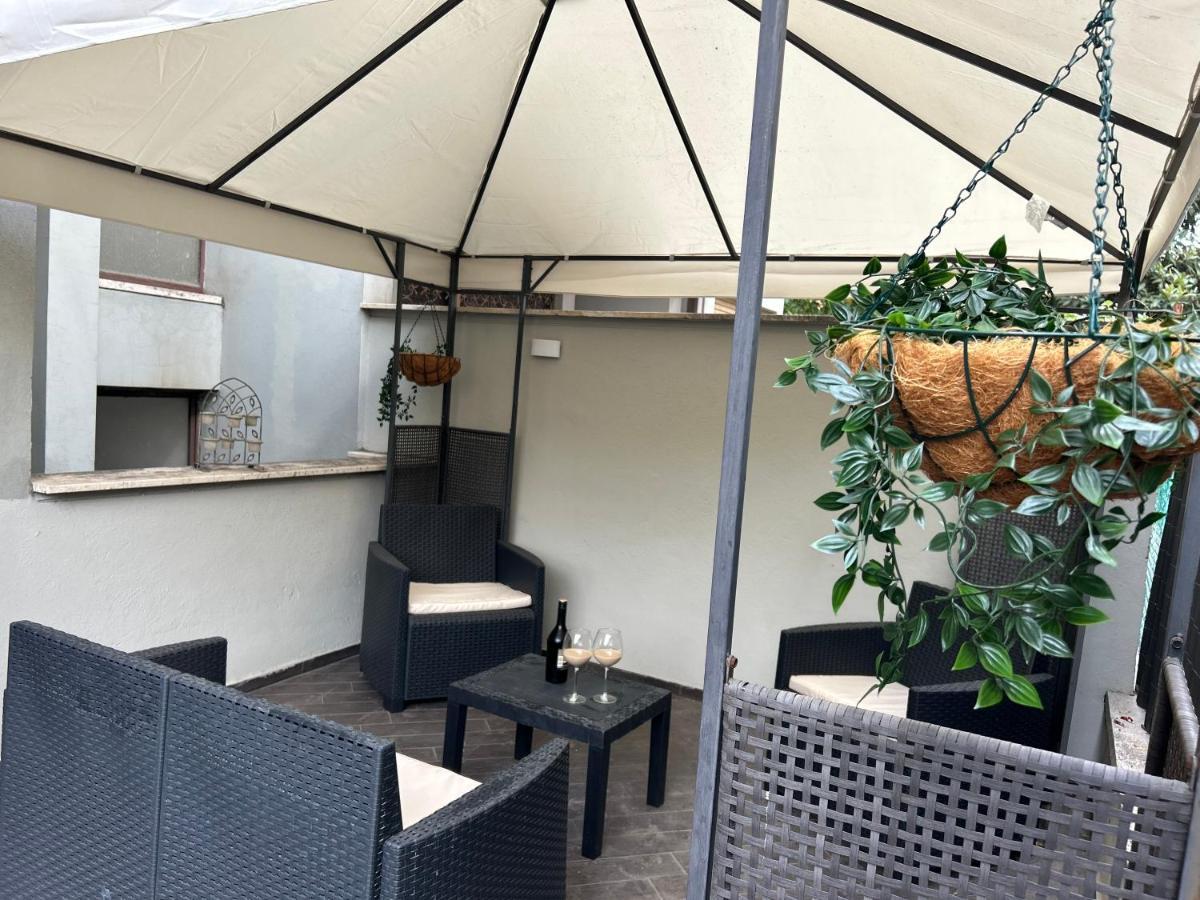 Carpegna Luxury Apt With Terrace Rome Bagian luar foto