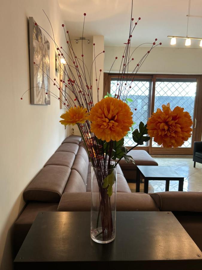 Carpegna Luxury Apt With Terrace Rome Bagian luar foto