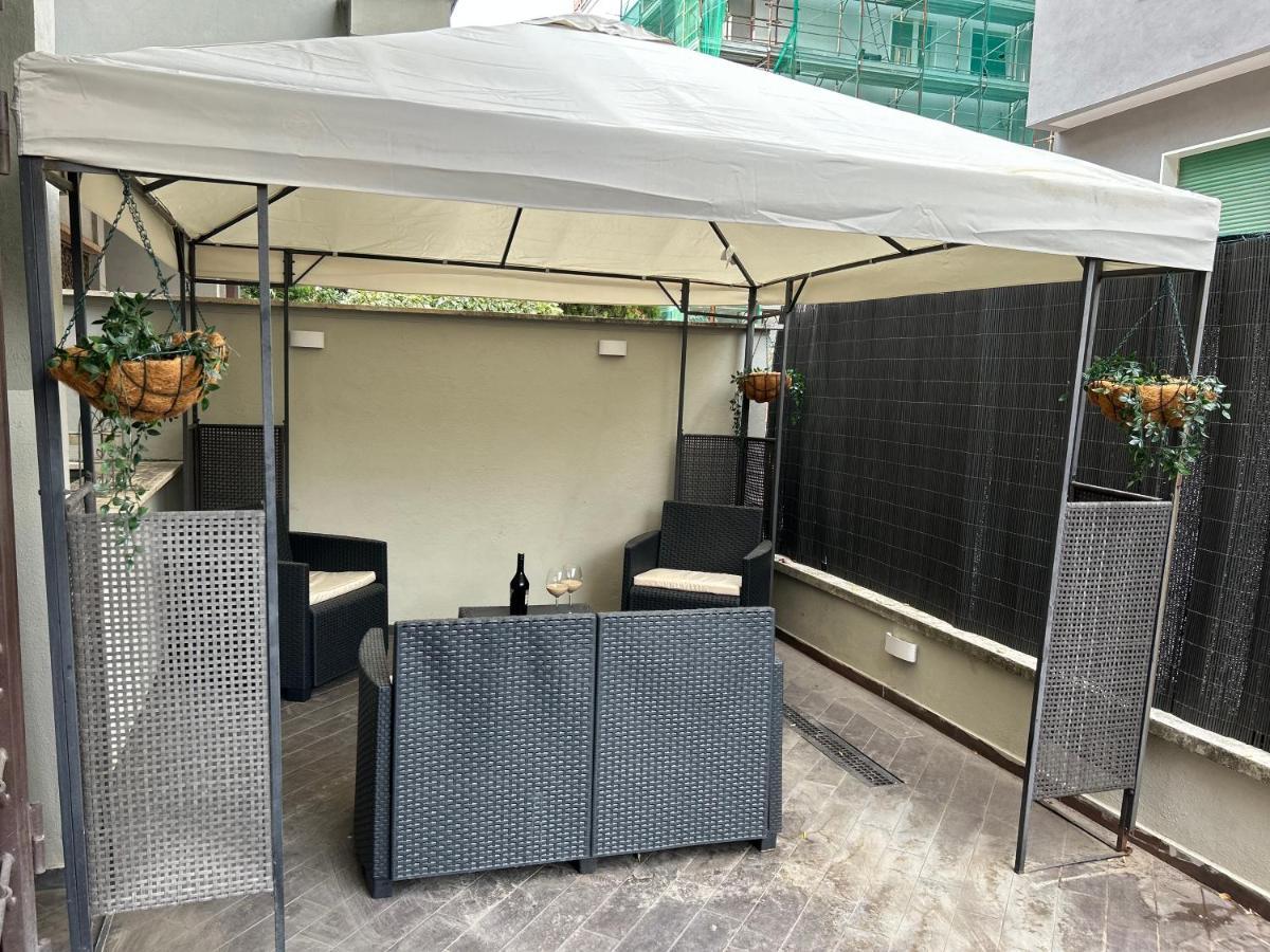 Carpegna Luxury Apt With Terrace Rome Bagian luar foto